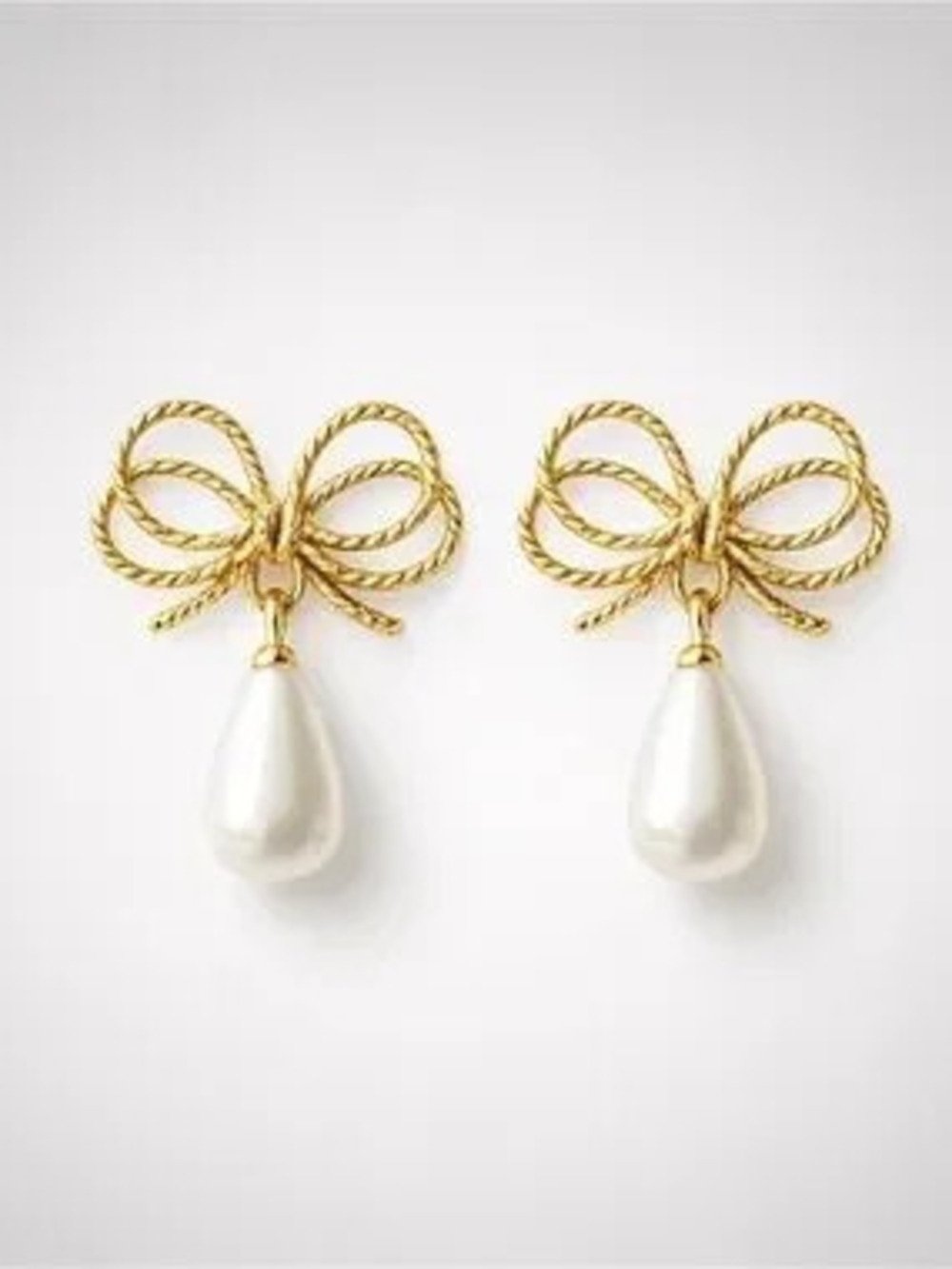 Bows and Baroque Pearl Drop Earrings (3301)